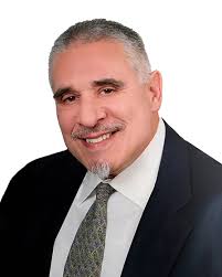 Kaitlyn Ettinger's Instagram, Twitter & Facebook