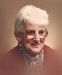 Edna Ross's Instagram, Twitter & Facebook