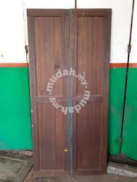Pintu merupakan hal penting yang tidak bisa dipisahkan dalam membangun sebuah rumah. Eeq Antik Tingkap Pintu Rumah Lama Melaka Furniture Decoration For Sale In Melaka Tengah Melaka Mudah My
