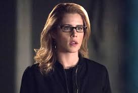 Emily Bett Rickards Leaves Arrow In Season 7 Finale Cast Reactions Tvline