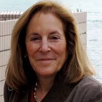 Sandra Perl's Instagram, Twitter & Facebook