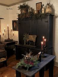 Excellent Christmas Craft Ideas For Your Living Room With Images Primitive Decorating Country Primitive Homes Country Farmhouse Decor