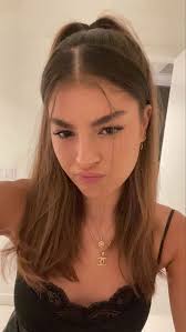 Ella vinson (ellarosevinson)