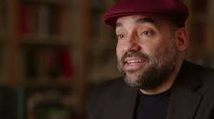 Urayoán Noel lee “Sueño en inglés goleta” (“The Broken English Dream”) de  Pedro Pietri