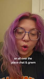 Naomi Rhoades's Instagram, Twitter & Facebook