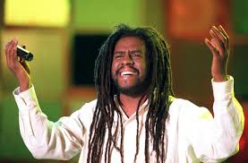 Quitter leur sol natal et devenir l'oas c'était, comme l'a écrit alain peyrefitte, « le sursaut d'un peuple qui ne veut pas mourir » (1). Tonton David Figure Populaire Du Reggae Francais Nous A Quittes