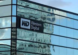 Malay invest has been developed for those individuals who want strong annual returns without high risk. Western Digital Agrees To Invest A Further Rm2 3b In Malaysia Money Malay Mail
