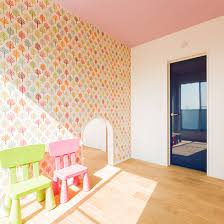 壁 天井 子供部屋 可愛い壁紙 カラフルな壁紙 ネイビーのドア などのインテリア実例 2019 08 06 15 05 01 roomclip ルームクリップ 模様替え インテリア 実例 カラフル 壁紙