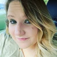 Amanda Forth's Instagram, Twitter & Facebook