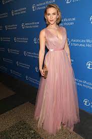 Collection by pbridge • last updated 10 days ago. Scarlett Johansson Style Fashion Pictures Of Scarlett Johansson