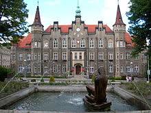 Nowa filia biblioteki wyłoniła się z chaosu foto. Walbrzych Travel Guide At Wikivoyage
