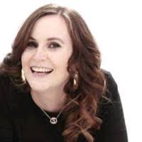 Shellie Watkins's Instagram, Twitter & Facebook