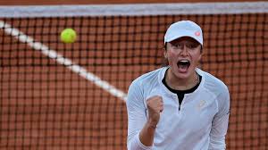Swiatek won 80 percent of all points to capture her first wta 1000 title in rome. Teenager Swiatek Stuns Top Seed Simona Halep At French Open Cnn