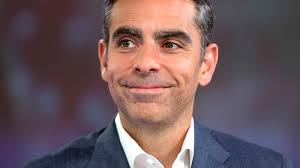 The real reason behind Facebook's PayPal hire: Pro