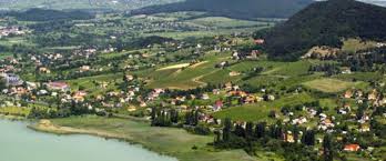 Cei care sunt deja cu gandul la craciun sau revelion isi pot planifica vacanta. Cazare Balaton Lacul Balaton Lacul Balaton 2018 Oferta Balaton Oferta Lacul Balaton Oferte 2018 Lacul Balaton Oferte Lacul Balaton Oferte Ungaria Sejur Lacul Balaton Vacanta Balaton 2018 Excursie 1 Mai 2018 Lacul Balaton De La 165 Euro