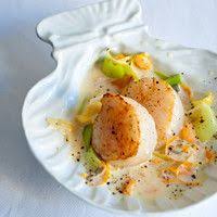 Saint Jacques Et Creme Aux Ecorces D Agrumes Recettes Recette Recette Entree Facile Recettes De Cuisine Recette