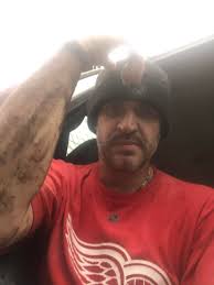 Her:”Don't talk to me my man is a welder” *his welds*