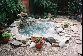 Whirlpool Im Garten Einbauen 39 Atemberaubende Gestaltungsideen Mit Bildern Garten Pool Selber Bauen Whirlpool Garten Gartengestaltung