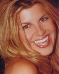 24 Hour Restaurant Battle" Episode #2.10 (TV Episode 2011)