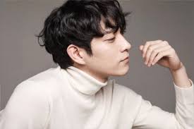 His acting debut was in 2018 in the drama office watch 2. Kim Young Dae Akan Reuni Dengan Lee Jae Wook Dalam Drama Baru Jtbc Koreanindo