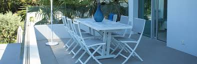 Dénichez par exemple un déstockage salon de jardin en résine tressée et bénéficiez de. Mobilier De Jardin Resistant Aux Intemperies Les Jardins Vente Privee