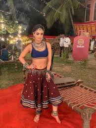 A satirical comedy about a common man. Sandeepa Dhar To Feature In A Special Song In Salman Khan Films Kaagaz Bollywood News Bollywood Hungama