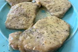 Thin pork chops are about 1/8 to 1/4 of an inch thick center cut chops are also called loin chops have a i like to use thin cut porkchops and cut them into strips about. How To Cook Thin Pork Chops Ready To Eat In Just 15 Minutes