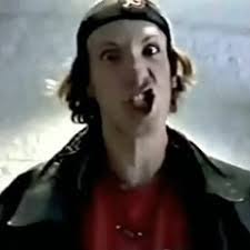 Eli Sam's Instagram, Twitter & Facebook