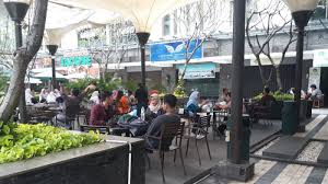 Expect local specialties like fried kway teow (flat rice noodles fried with prawns, shrimp chilli paste and bean sprouts), hainanese chicken rice and much more. Tangcity Mall Tawarkan Venue Gratis Lewat Program Community Experience Tribun Jakarta