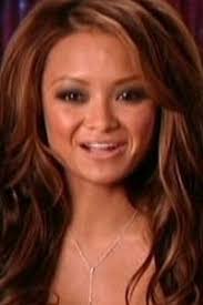 Amanda Ireton's Instagram, Twitter & Facebook