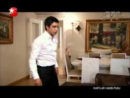 Polat Yakisikli Yi Evinde Dovuyor Youtube
