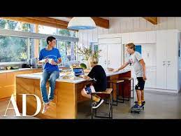 82 Inside Beastie Boys Mike D S Malibu House Celebrity Homes Architectural Digest Youtube Malibu Homes Celebrity Houses Architectural Digest