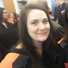 Cassandra Main's Instagram, Twitter & Facebook