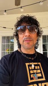 Obtén tus boletos ahora para un concierto inolvidable en Blue Strawberry STL