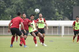 No 1 fanpage for the indonesian national soccer team. Timnas Indonesia Tantang Afghanistan Di Dubai Merahputih