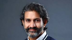 Scaling up from local to global market