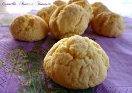 Le castagnole sono un dolce tipico del carnevale, molto amato sia dai bimbi che dai più grandi. Castagnole Al Forno All Arancia Senza Burro Cannella Amore E Fantasia
