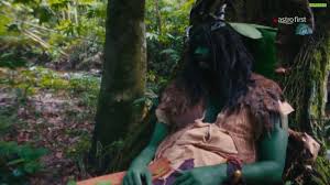 Cerita timun mas merupakan merupakan cerita rakyat dari jawa mengisahkan mengenai anak perempuan yang pemberani melawan raksasa jahat. Movie Review Suatukala Timun Mas Ijo Farhana Jafri