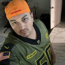 Just picked up this guitar for a great price. Looking for some tips from  you guys on: 1) How to keep the battery compartment cover from rattling w/o  a battery inside? 2)