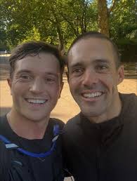 A massive congratulations to Battersea resident and Olympic GOLD medalist  @tom_g_ford who won the Men's Eight rowing event at the Paris 2024  Olympics! 🥇🚣‍♀️🇬🇧 Tom and teammates Sholto Carnegie, Rory Gibbs, Morgan