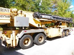 Grove TMS700B Truck Crane