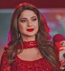 Pin By Nora Nax On Bepaanha حب الصدفة Red Dress Makeup Jennifer Winget Jenifer Winget