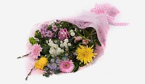 New zealand borrowed mother's day, as well as the date of second sunday in may, from the united states where mother's day first became popular a century ago. Mothers Day Flower Delivery In New Zealand By Florists