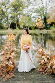 Elegant Autumn Florals By Vervain Flowers At Hanley Hall Barn Wedding Venue In The Worcestershire Barn Wedding Barn Wedding Venue Fall Wedding Dresses