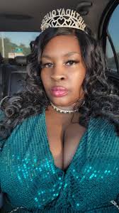 Please can anyone help with a birthday background🙏