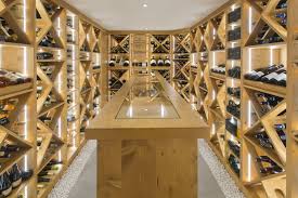 Fabricant français de mobilier de cave à vin en chêne massif et métal. Cave De Chalet Sur Mesure A Evian Cavilux Concepteur Fabricant