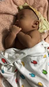 Terdapat juga kes demam dimana anak yang demam itu mengalami kekejangan atau pengsan. Baby 3 Bulan Demam Panas Athirahassin