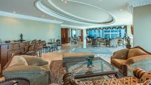 Erzählen sie uns von ihren erfahrungen mit netjets, sie. Inside Roger Federer S 23 5 Million Dubai Penthouse With Marina View And A Helicopter For Hire Realestate Com Au