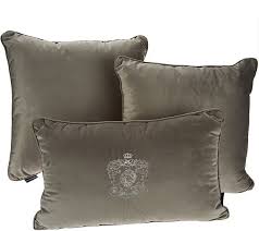 Dennis Basso Lush Velvet Set Of 3 Decorative Pillows Page 1 Qvc Com Pillows Decorative Pillows Designer Pillow