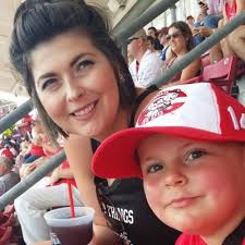 Amber Salyers (@SalyersAmber)